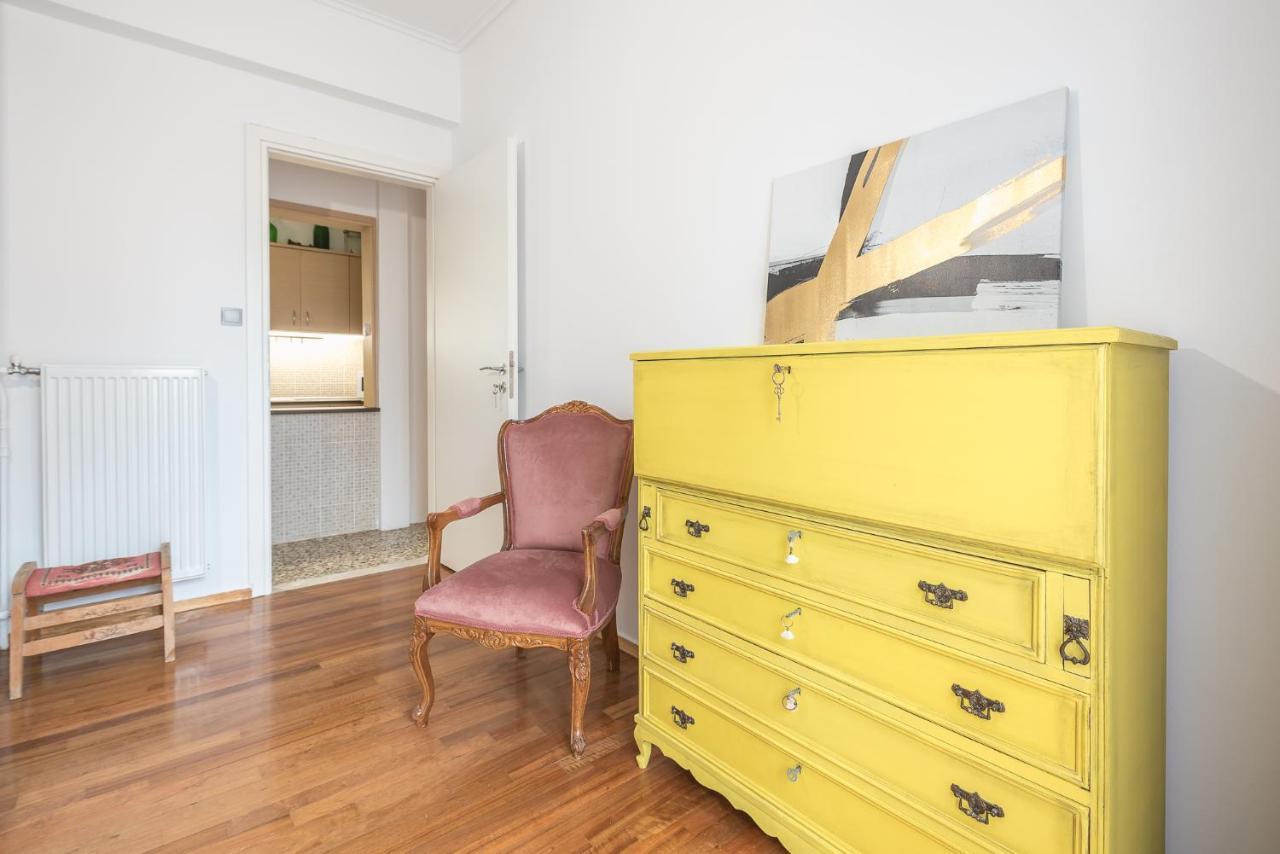 Apartment West
